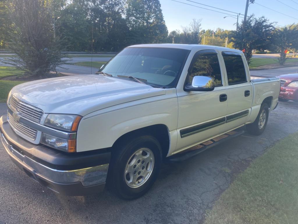 2004 Chevrolet Silverado 1500 LS's photo