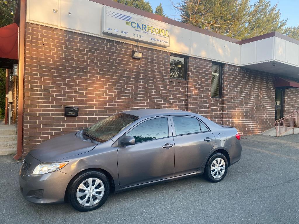 2010 Toyota Corolla LE AT's photo
